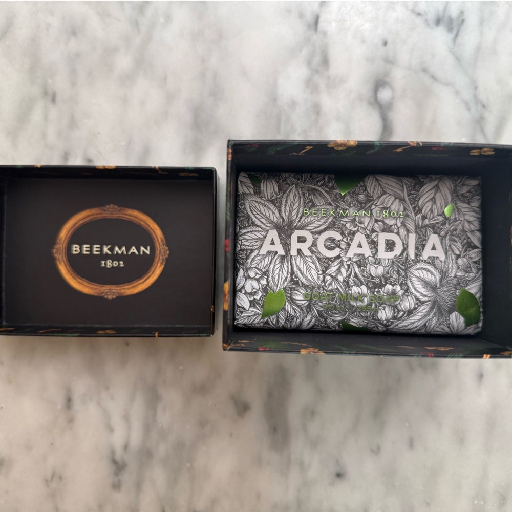 Beekman 1802 Arcadia 9 oz Hand Soap Gift Box New!